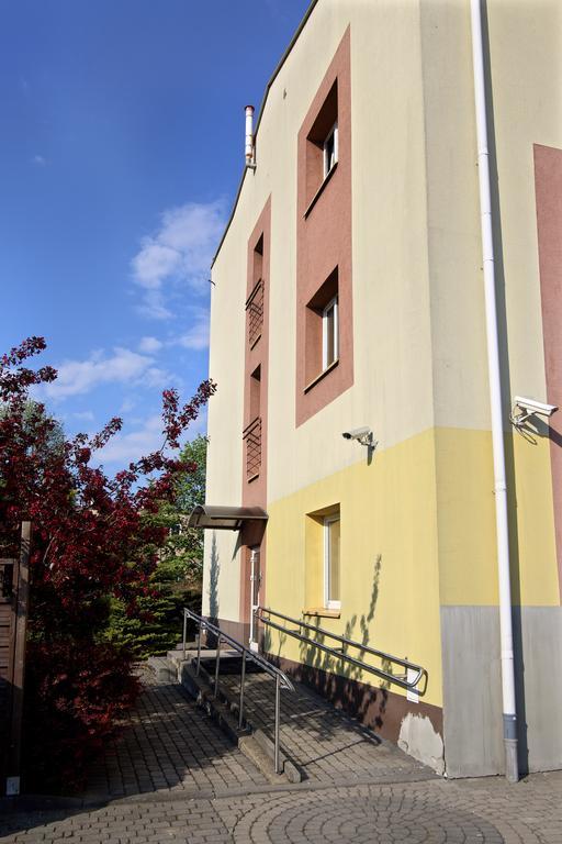 Amadeus Motel Lomza Exterior photo